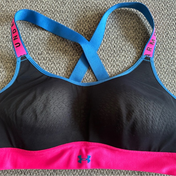 Bundle of 6 sports bras under armour Vincen Camuto Layers etc - - Picture 12 of 16